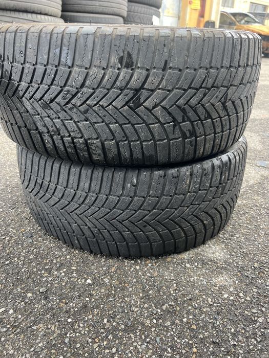 Всесезонни гуми 225/45/17 Brigestone DOT19 . Цената е за двете