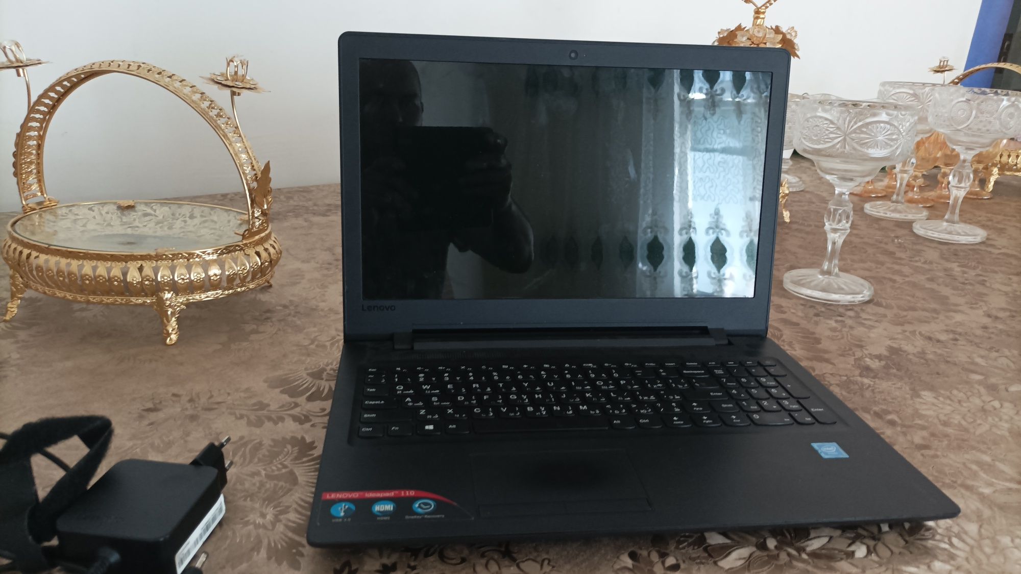 Новдбук LENOVO сотилади холати ало