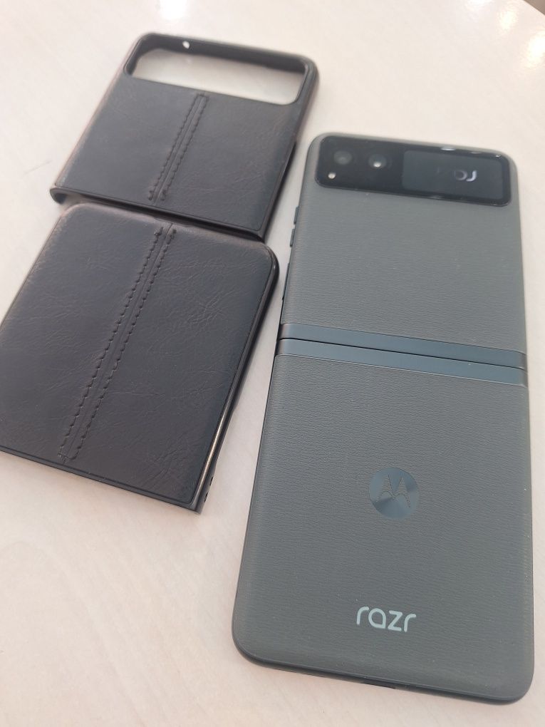 Mitorola razr40 256gb