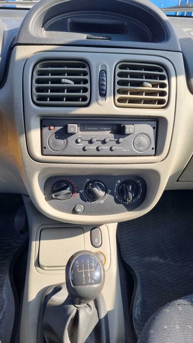 Vand Renault Clio diesel - pretabil si la programul rabla.