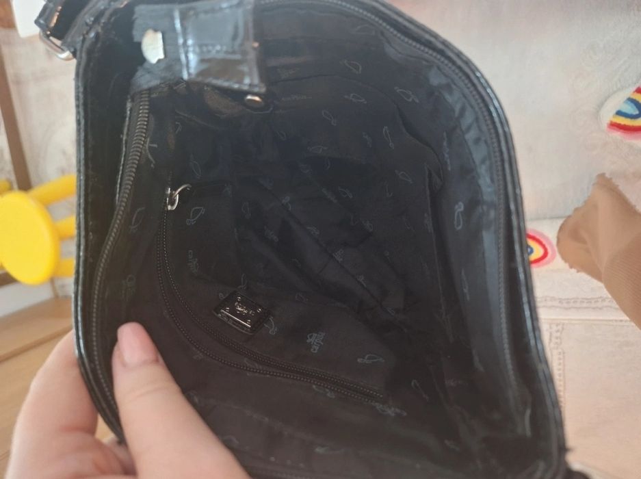 Geanta de umar/stil postas Carpisa