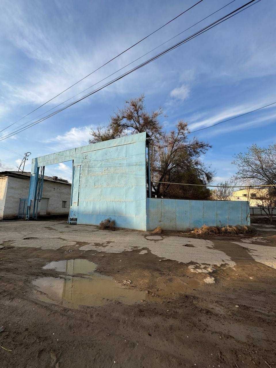 Temir darvoza sotiladi