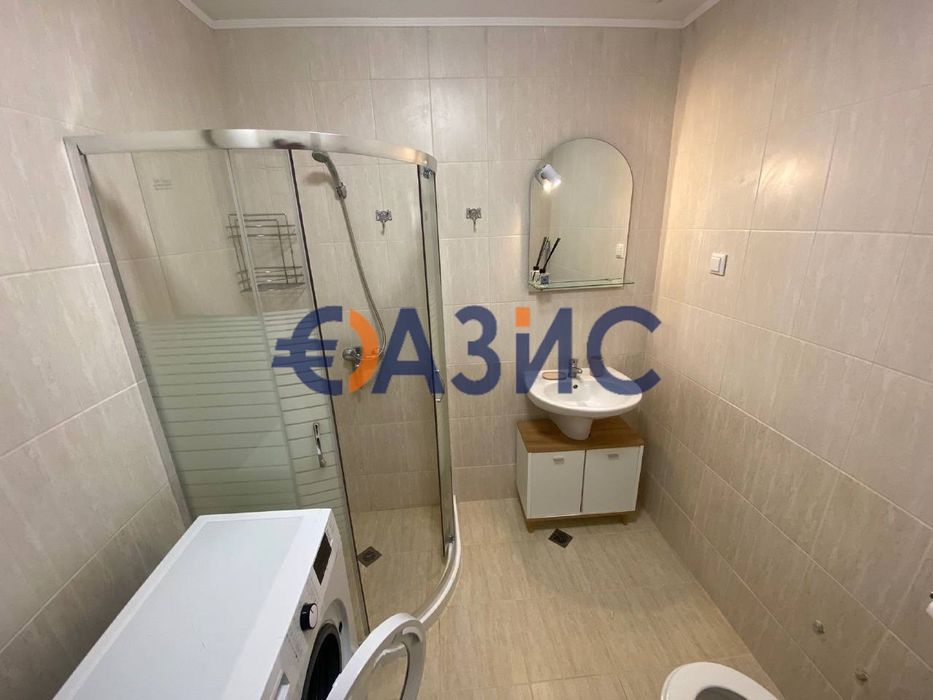 Продава се Двустаен апартамент в к.к. Слънчев бряг - 59 кв.м за 1373 €/кв.м - Снимка #7