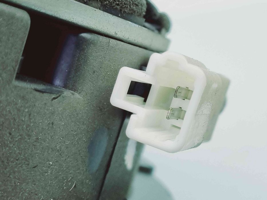 Boxa stanga fata Hyundai Santa Fe 2 (CM) [Fabr 2005-2012] 96300-2B10