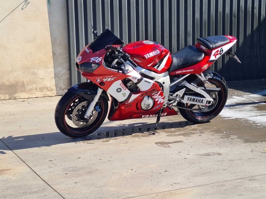 Yamaha r6 2002 impecabila