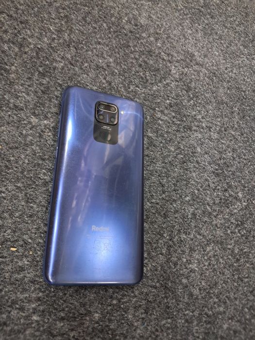 Redmi note 9  . 128 gb