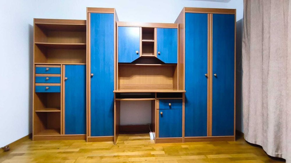 Mobilă cameră tineret