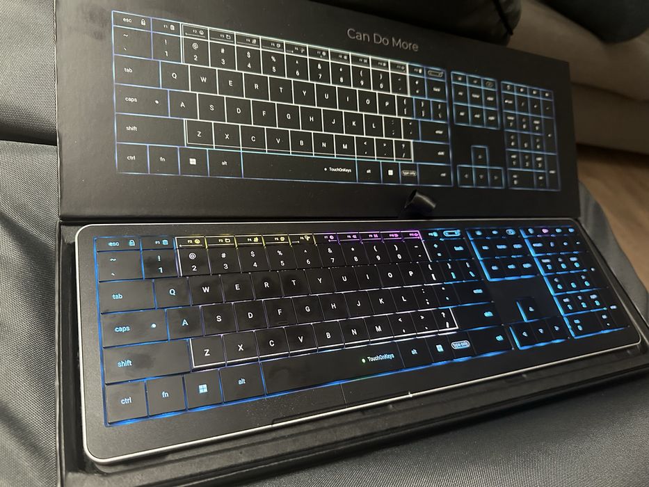 Tastatura wireless cu touch/mouse incorporat CLV X1