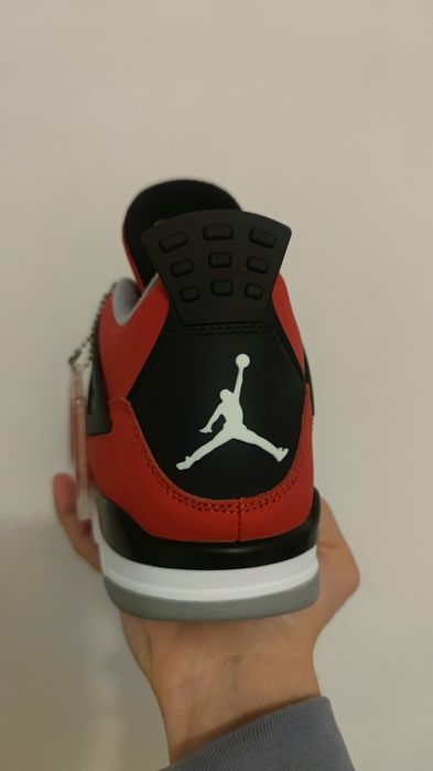 Nike Air Jordan Jordan 4 Travis Scott размер 45 и Red Bulls Размер 42