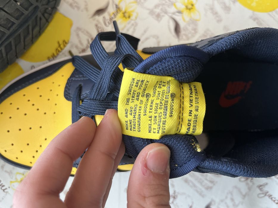 Nike Dunk Michigan Чисто Нови