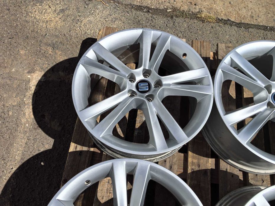 17 цола 5 х 100 мм Сеат / Шкода / Фолксваген - 7 Инча / ЕТ 43