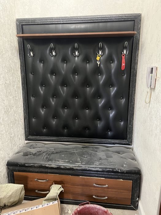 Шкаф для прихожий