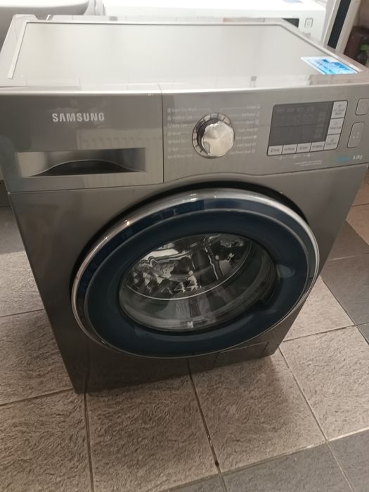 Mașina de spălat Samsung slim..