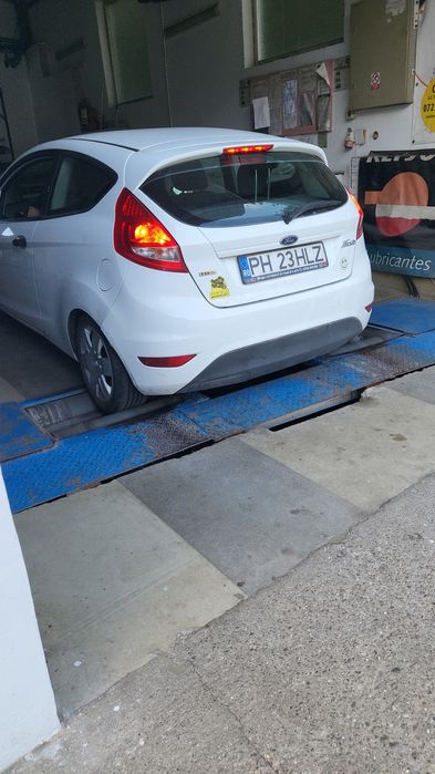Ford Fiesta 1.4 Diesel MK6 an 2010 Prahova