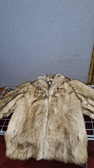 Продам шубу из волка
