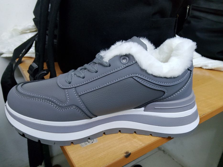 Зимние кроссовки