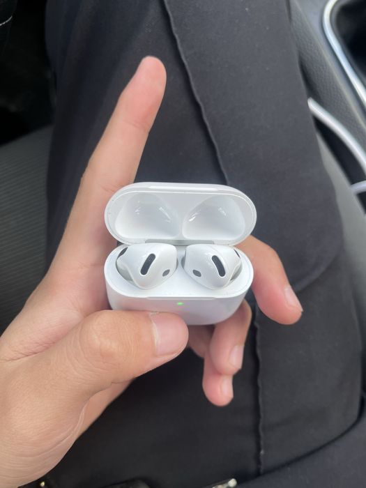 Casti airpods 4 noi fara cutie