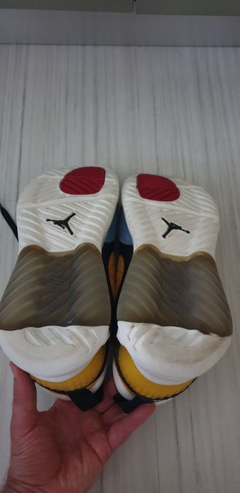 Jordan University Gold / 45/29см. ОРИГИНАЛ! Мъжки Маратонки!