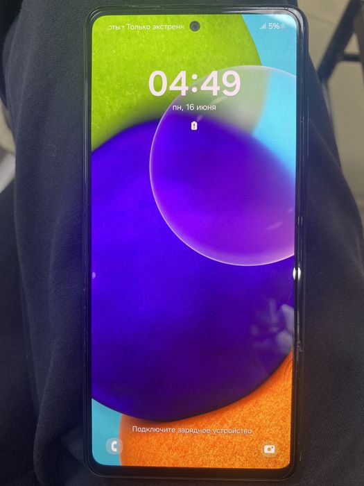 Самсунг а52.