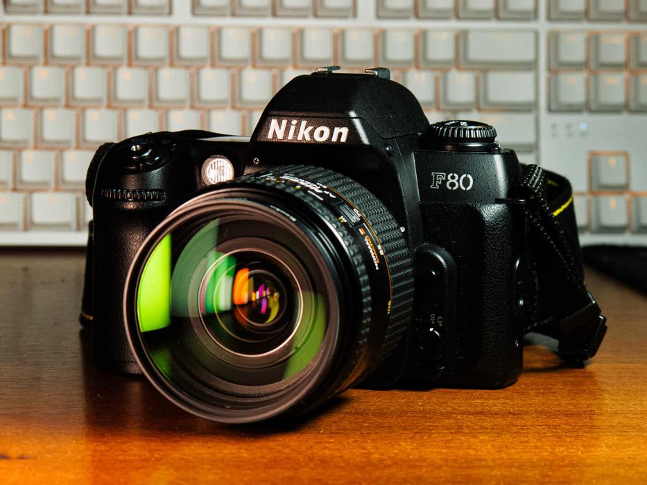 Kit Nikon F80-S + Nikkor 28-105 f3.5-4.5 | Camera Film SLR 35mm Japan