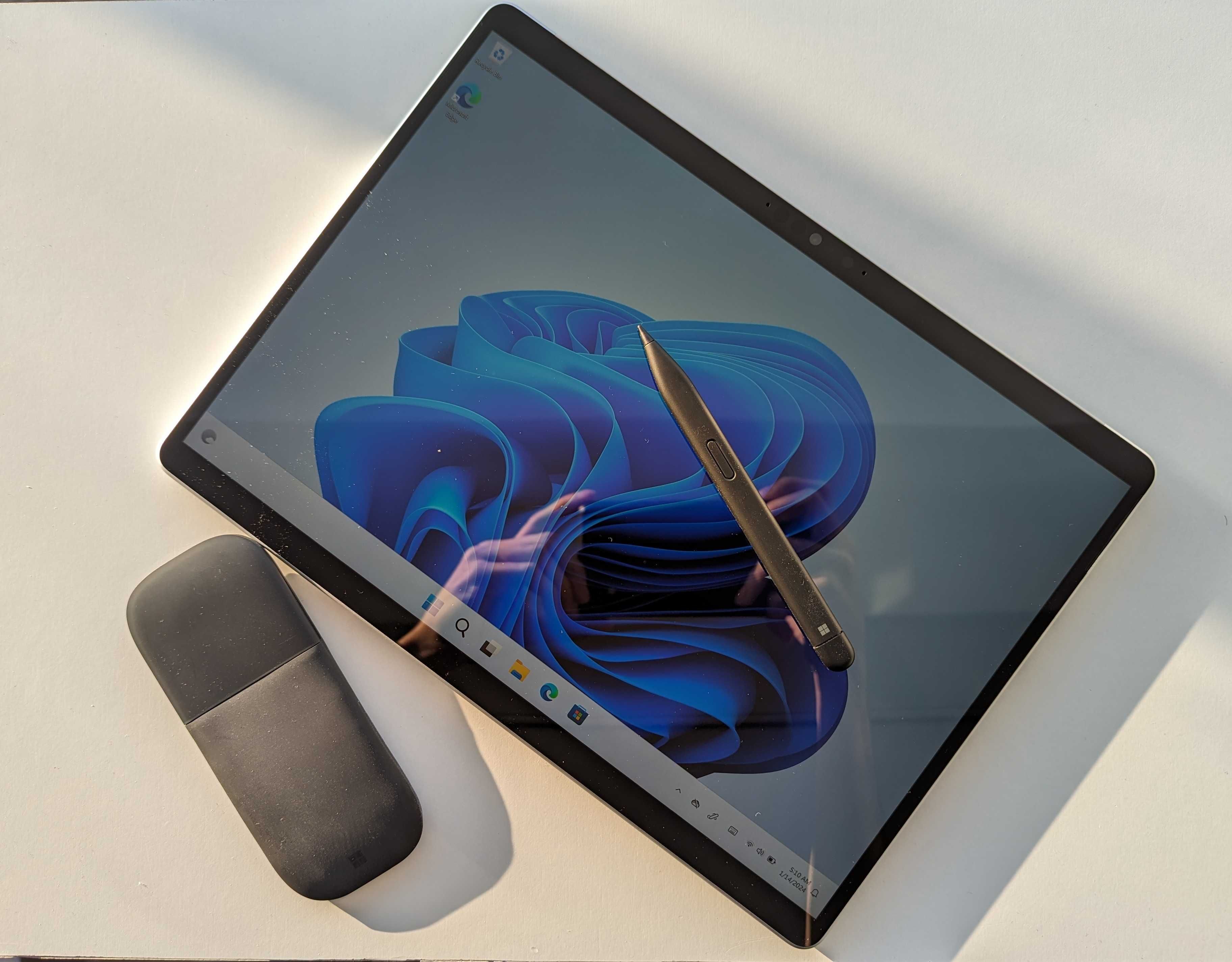Tableta Microsoft Surface Pro 8, 13", Intel Core i5, 512 GB, 8GB Ram
