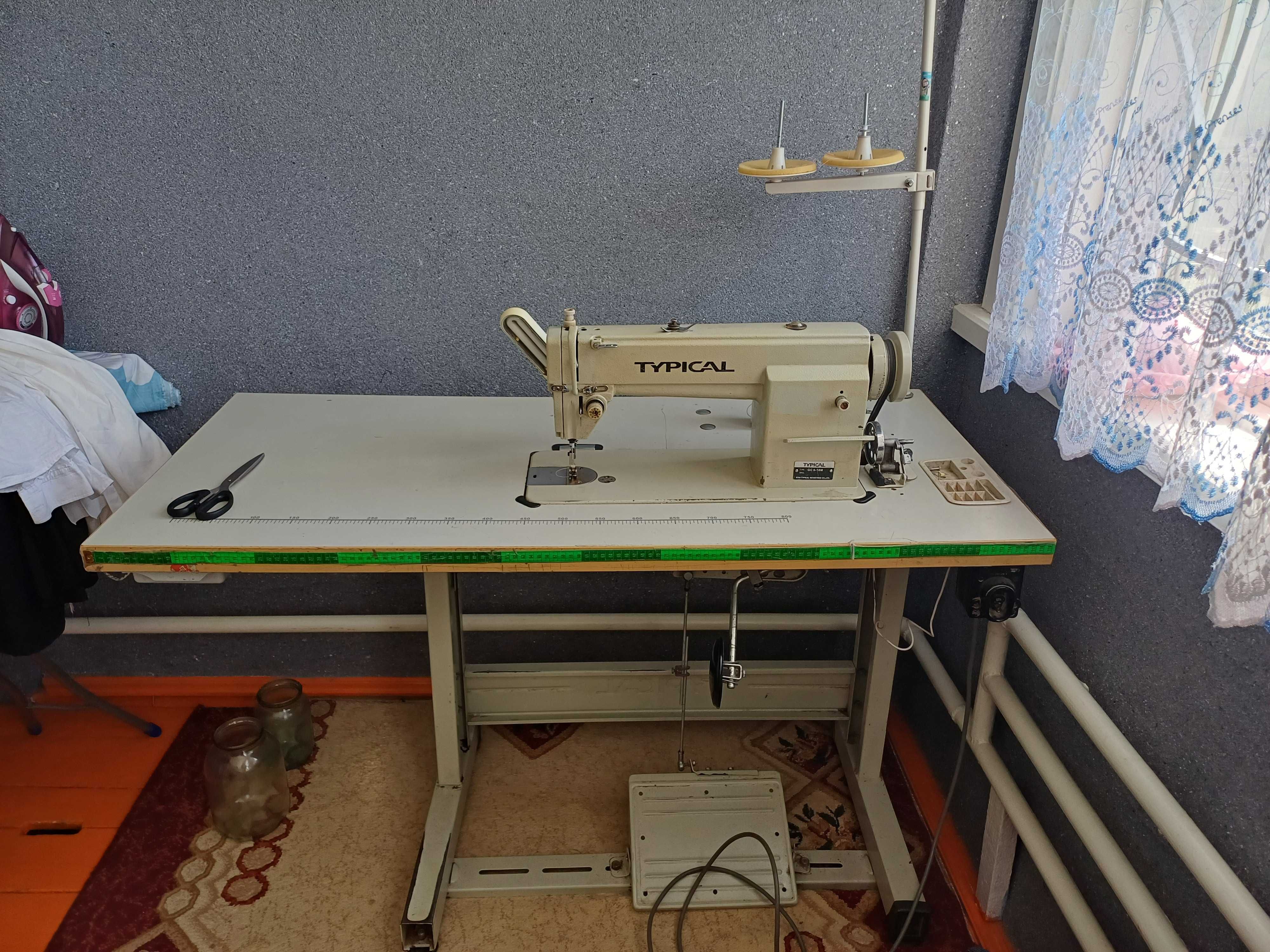 Продаю промышленную швейную машину