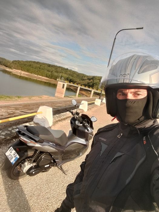 Vand sau schimb scuter SYM jet X 125