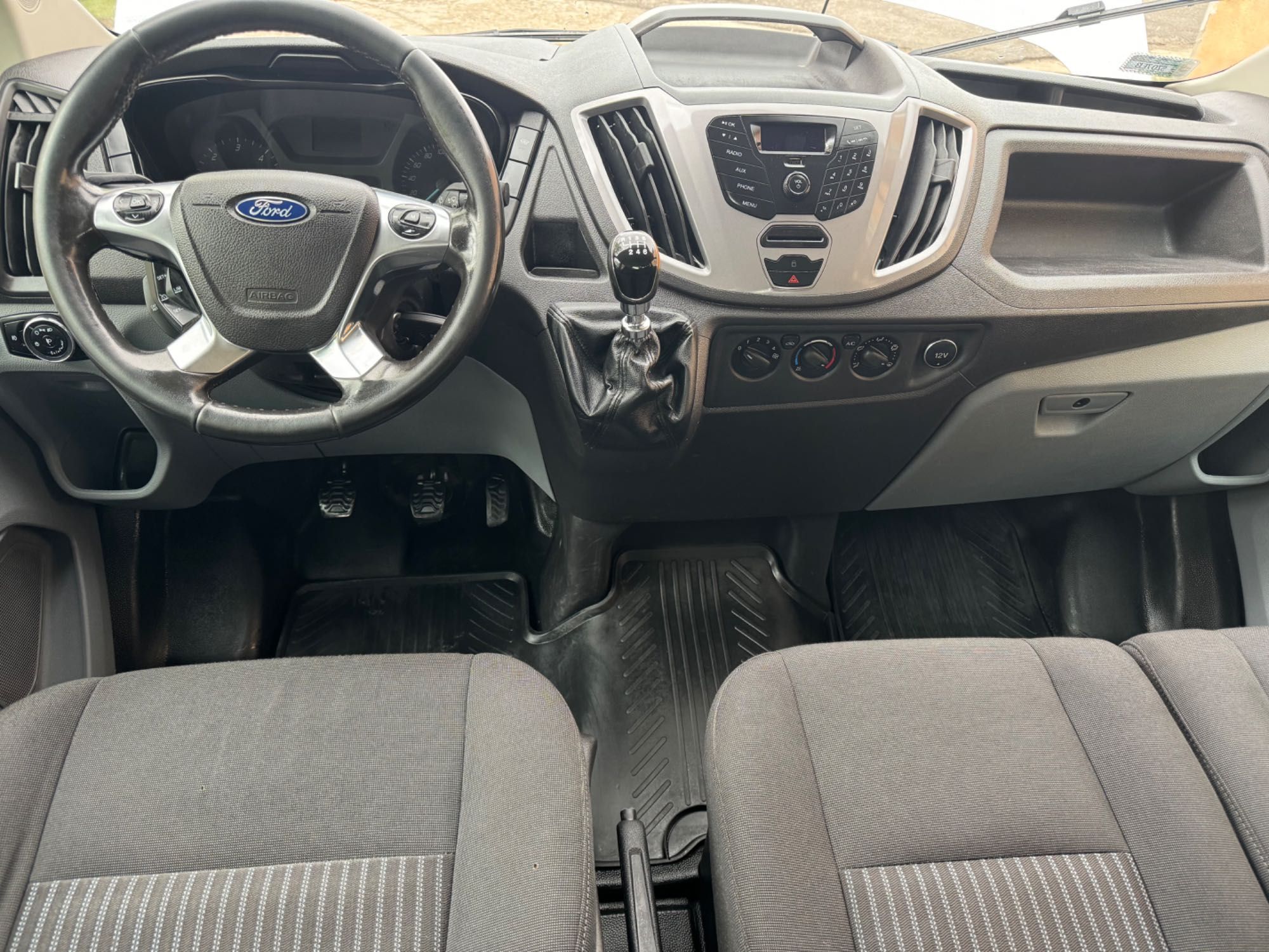 Ford Transit 2017