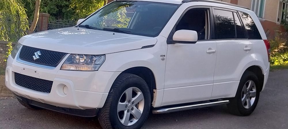 Suzuki grand vitara 1.9 Diesel Ddis 4x4 Cutie de viteze manuală.