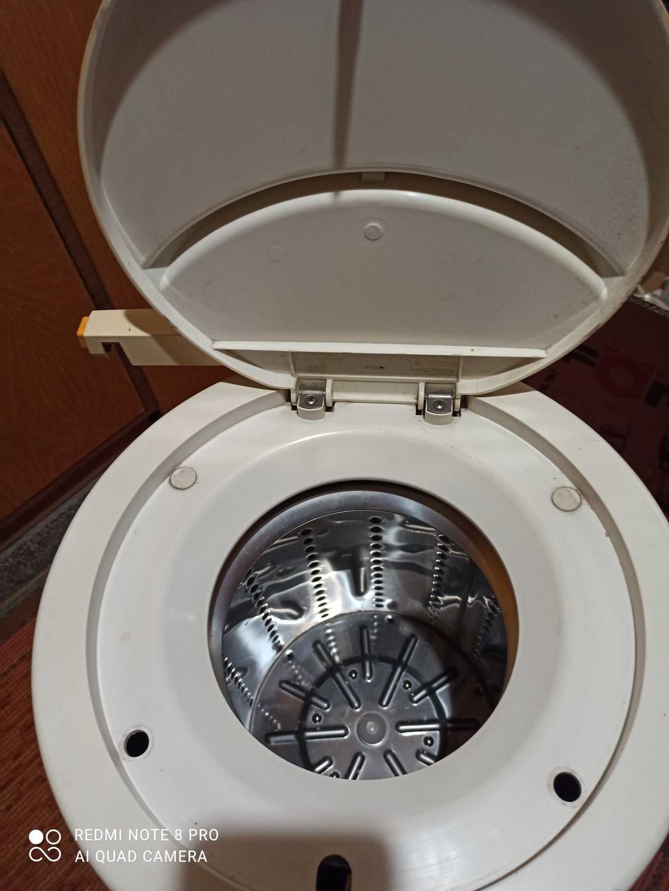 Немска центрофуга Miele