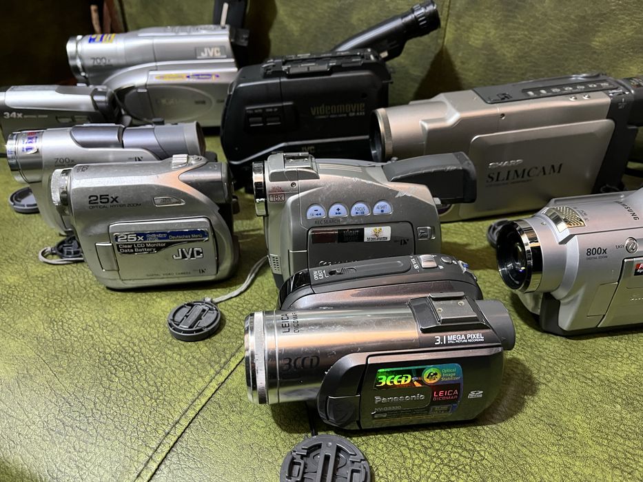 Camere film filmat MiniDv VHS(C), Video8