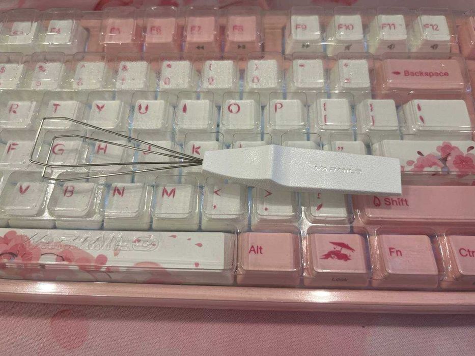 Клавиатура Varmilo VEM108 Sakura R2 - EC V2 Daisy
