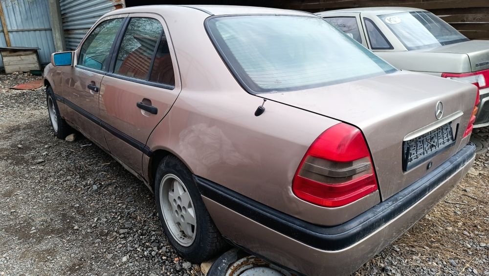 Мерседес С180 W202 не на ходу