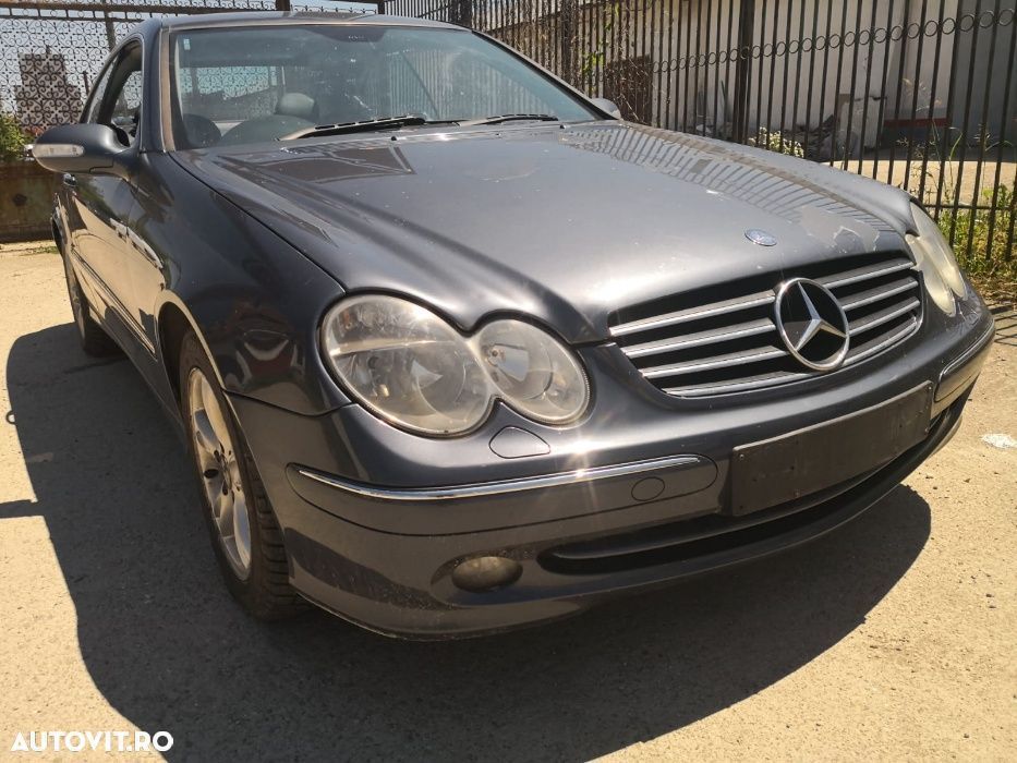 dezmembrez mercedes clk 180 200k 270 cdi clk 240 320 coupe cabrio w209