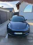 Vand Tesla Model 3 facelift, tva deductibil