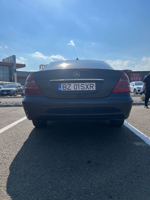 Mercedes E Class 220