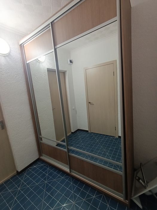 Продам шкаф-купе