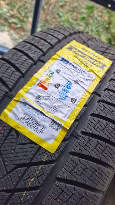 285 45 19 2бр нови зимни гуми.