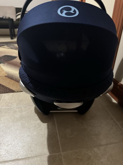Бебешки кош за кола Cybex Cloud Q semi-universal платинум