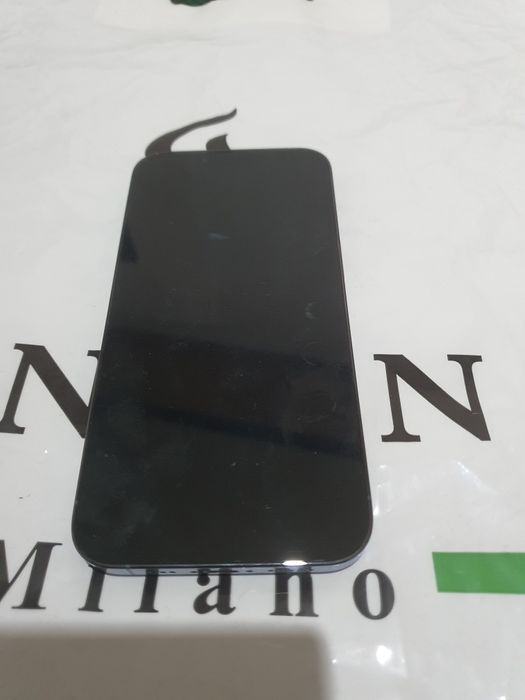 IPhone 13 pro koreyski holati ideal petno yoq