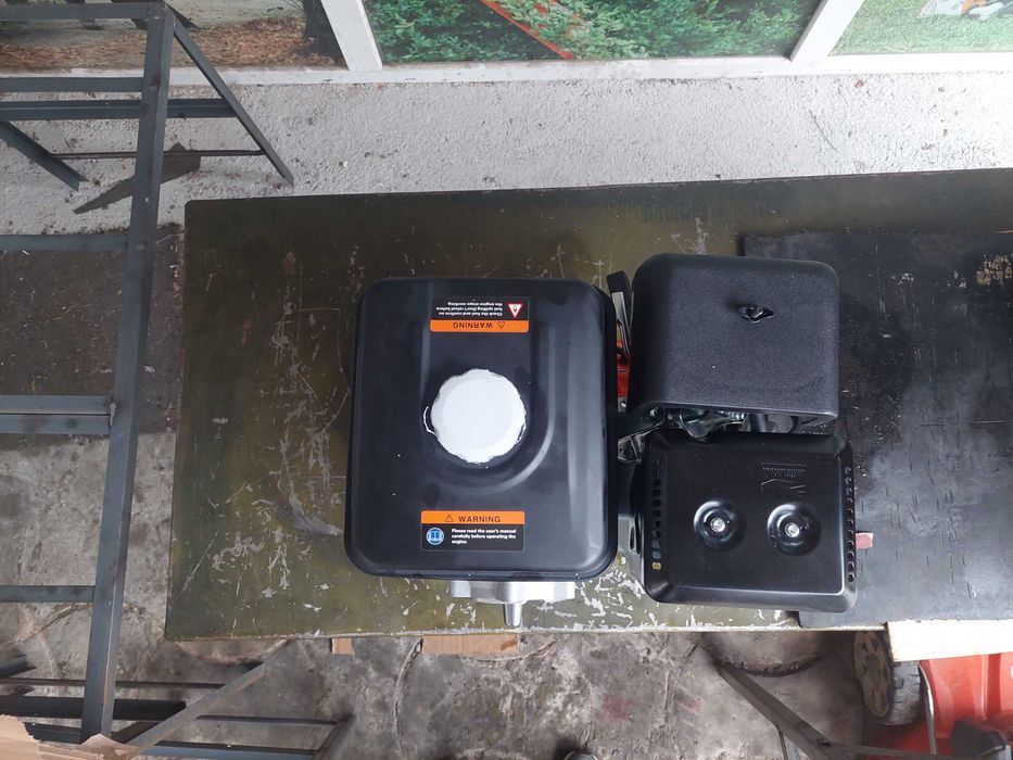 Двигател на конус 9к.с за Пловдивски мотоблок .