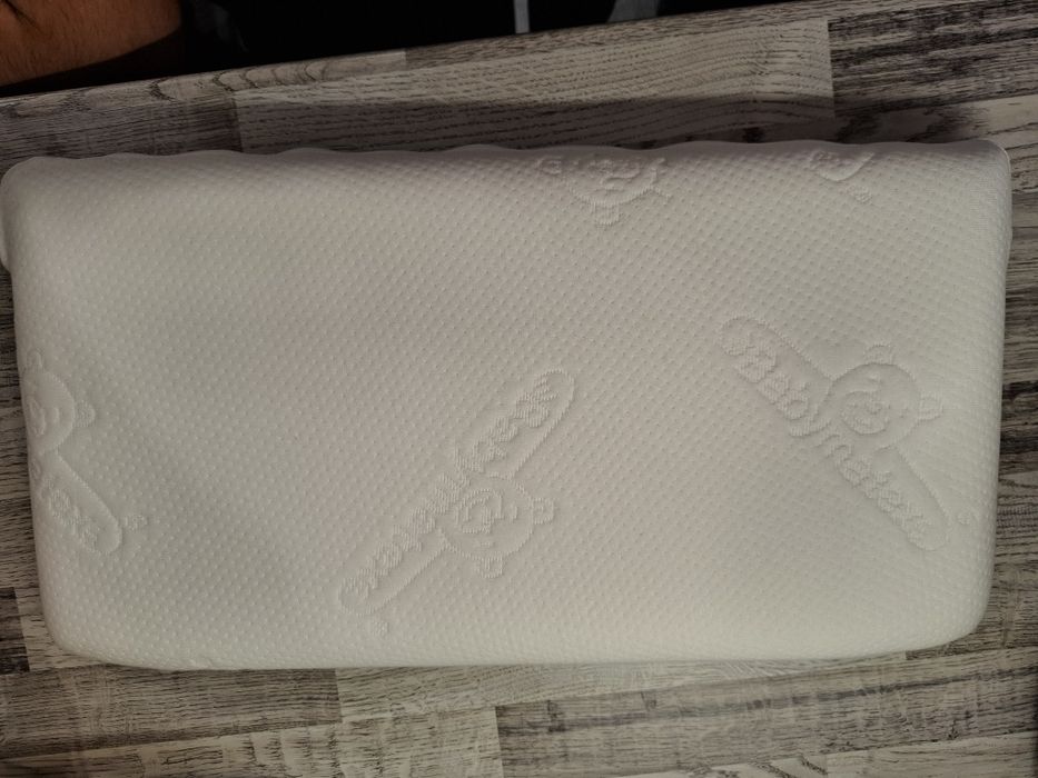 Бебешка възглавница Babymatex Memo 50x26см