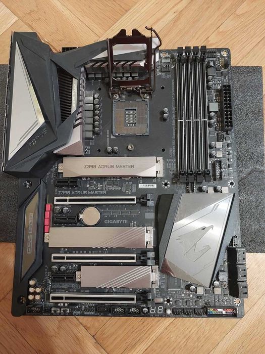 Gigabyte Z390 Aorus Master Wi-Fi , LGA 1151