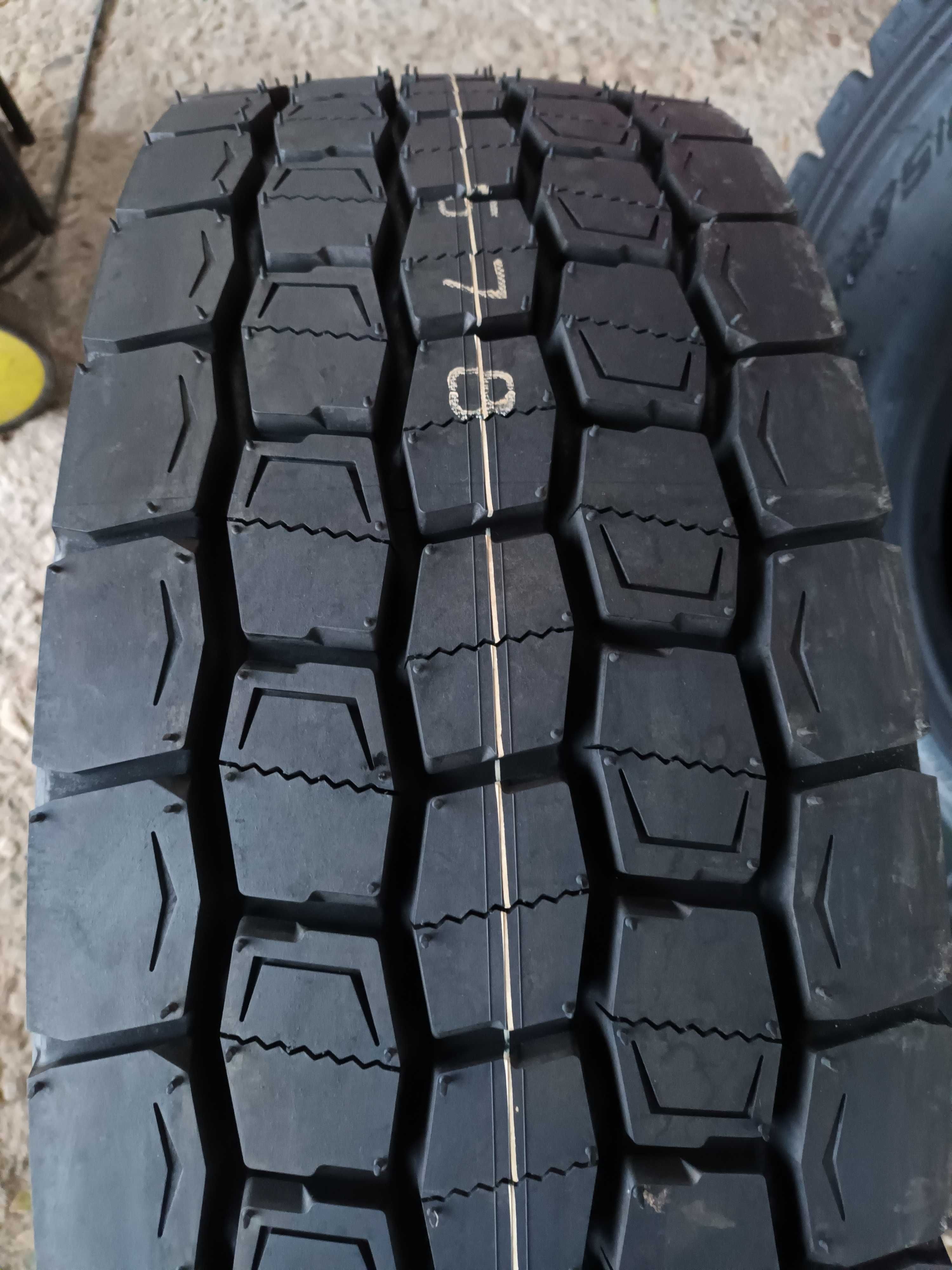 1 Нова тежкотоварна гума 285/70 R19.5 Falken BI856 146/144M M+S Japan