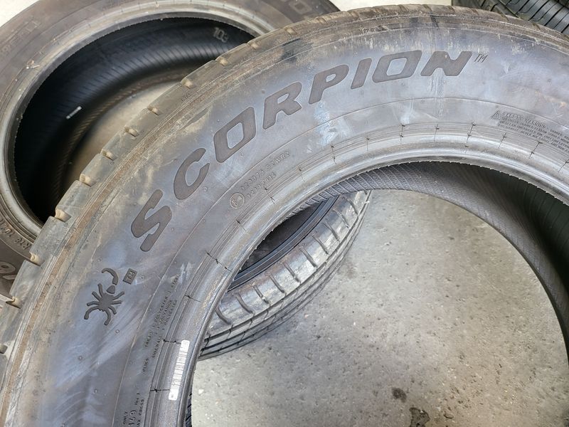 235/60/18 PIRELLI 2бр