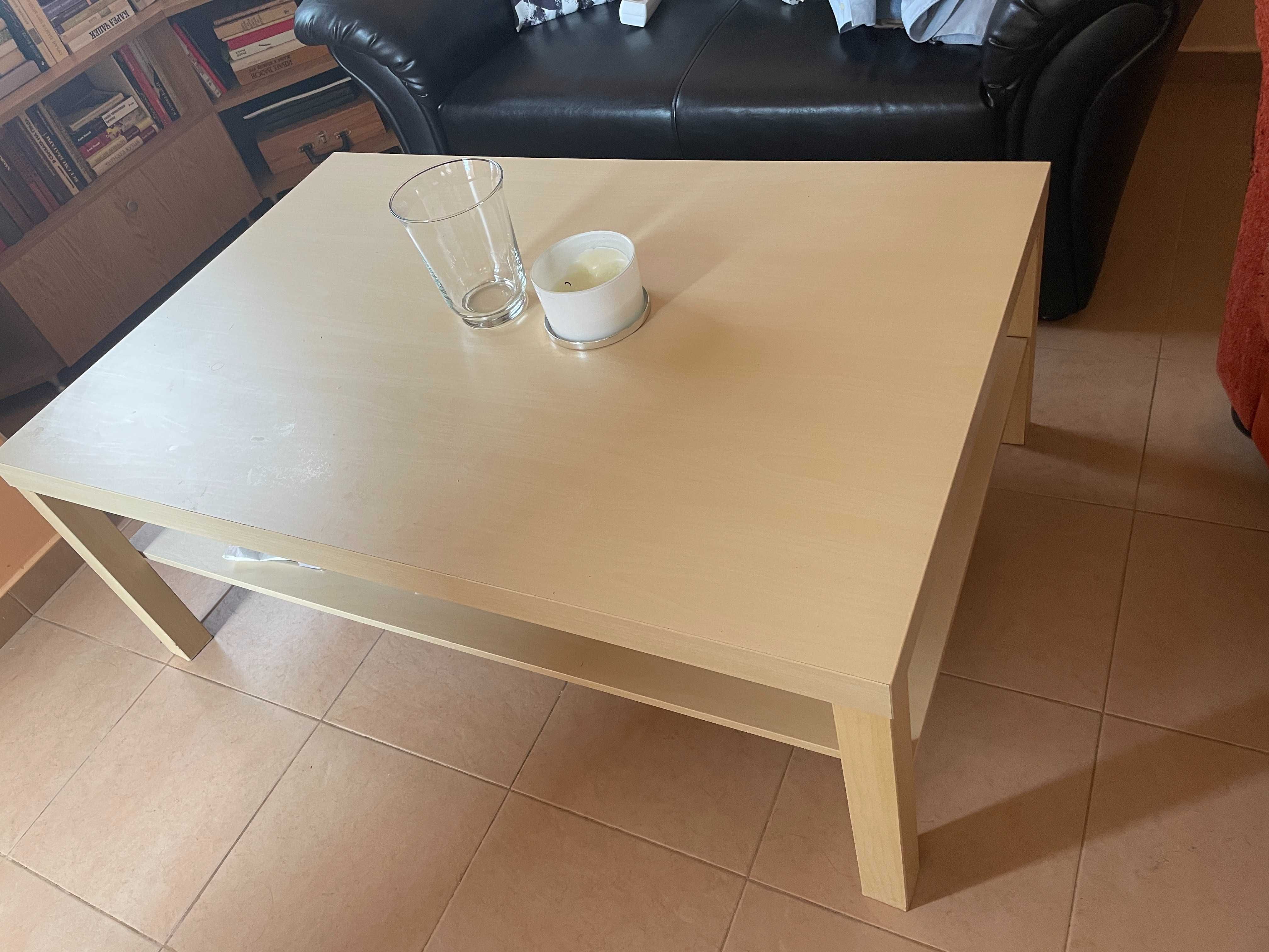 Холна маса и мека мебел (фотьойл)