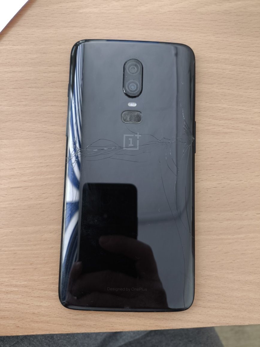 OnePlus 6, не рабочий,  торг