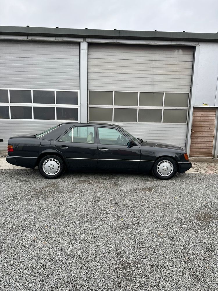 Mercedes w124 300E -24V 220 cp