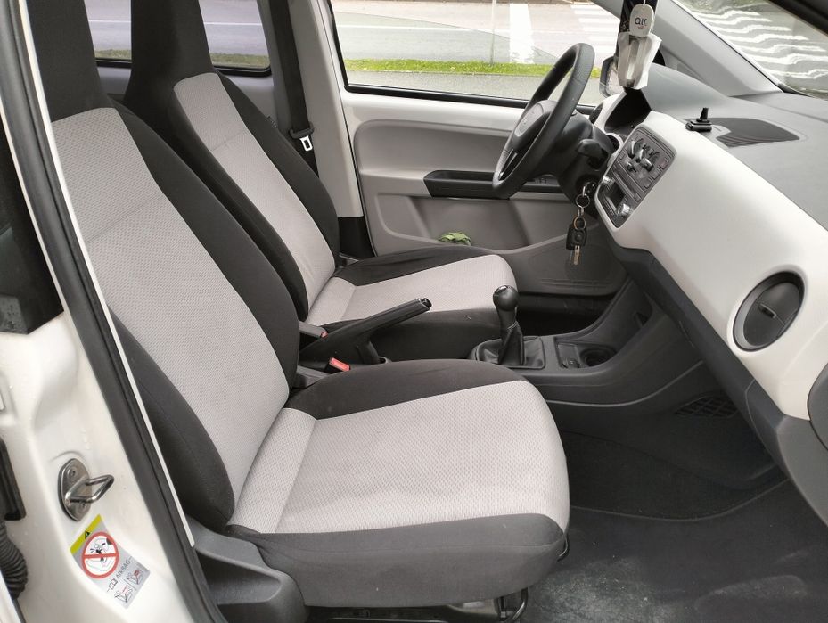 Seat Mii an 2013 euro 5 ideala pt oraș consumabile schimbate.