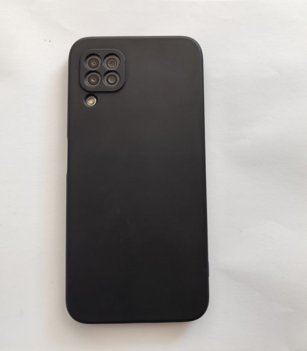 Телефон Huawei P40 lite